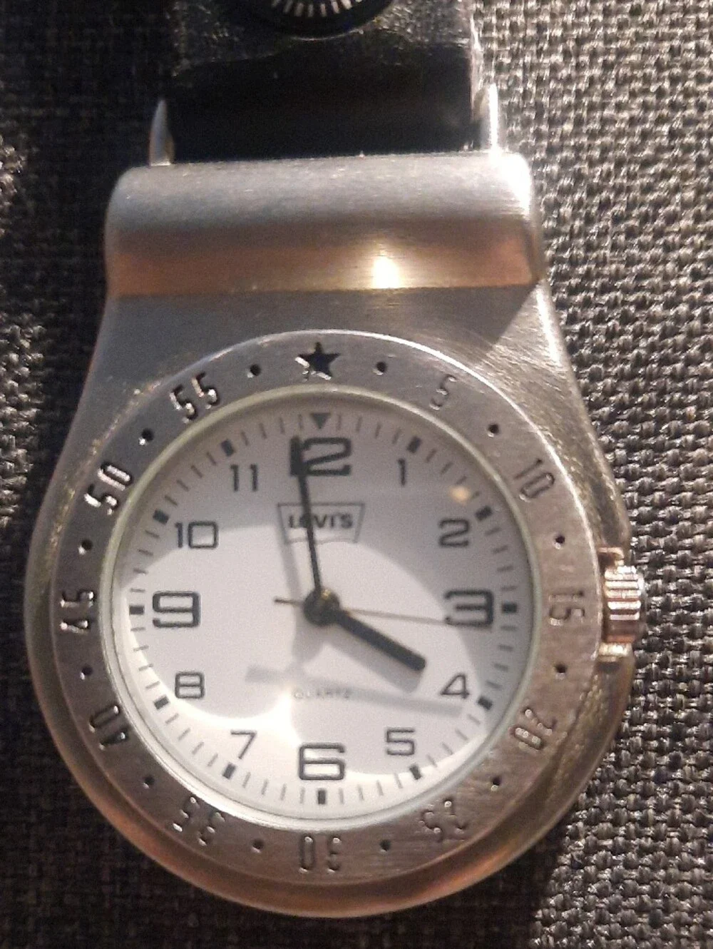 Men's Black Strap Silver Clip-On Watch Keychain